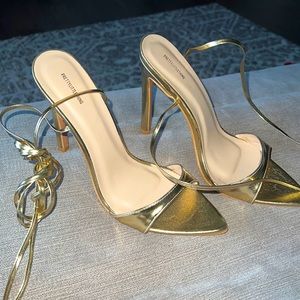 Gold Lace up high-heeled sandals